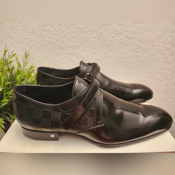Louis Vuitton Mens Black Delaware Buckle In Damier Embossed Leather Size10 Shoes - Picture 1 of 13